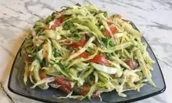 Салат с икрой минтая и капустой