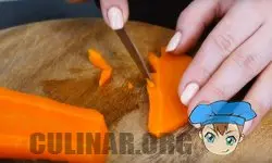 Украшение из моркови
