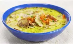 Салат Суп сливочный, с курицей и грибами