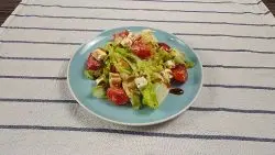 Салат Салат с сыром фета и овощами