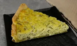 Пирог с сырно-творожной начинкой
