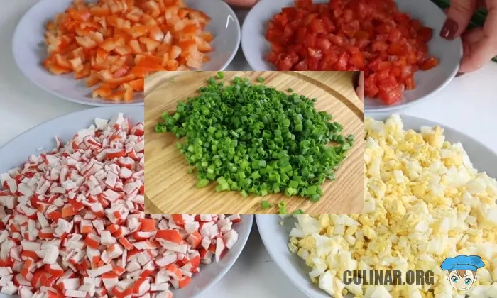 Салат с крабовыми палочками и помидорами. Этот рецепт удивит домашних | РБК Life